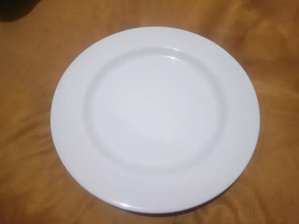 Piring Plate Putih 27 CM 4Pcs