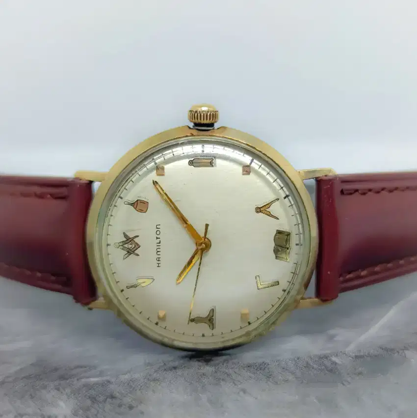Hamilton illuminati 1960 no oris tag heuer mido tissot baume zenith