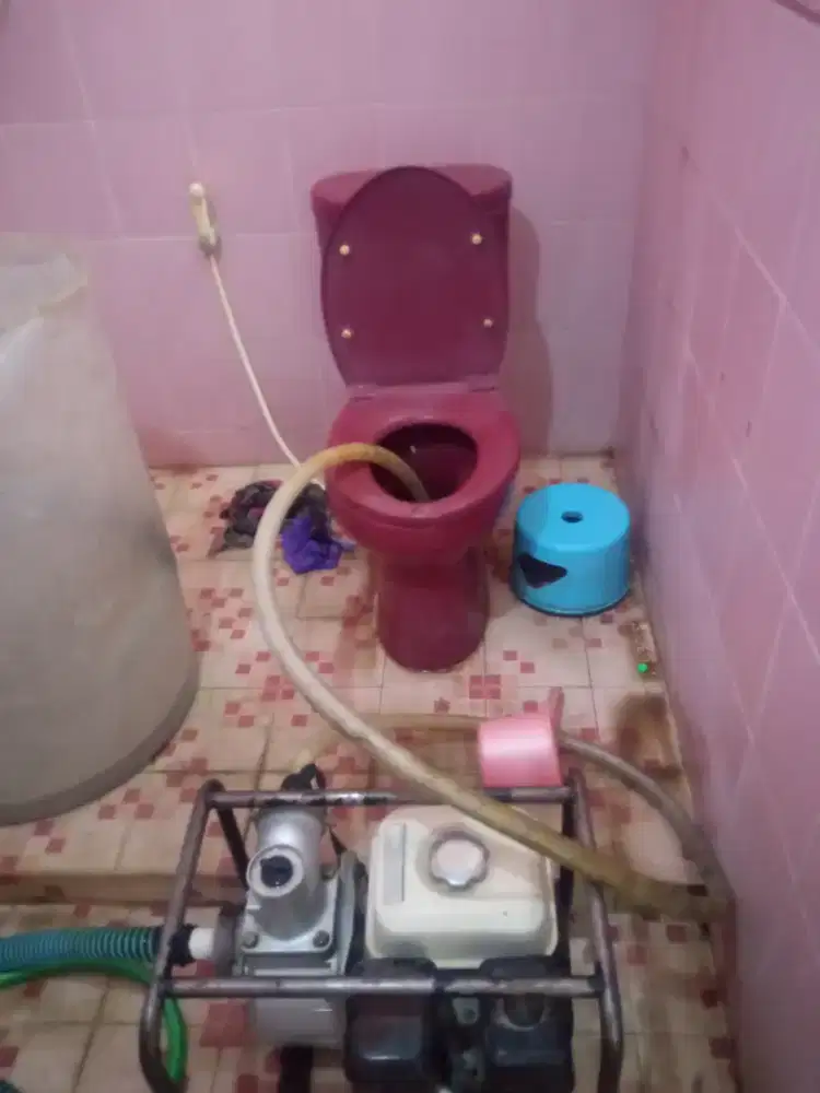 SERVIS POMPA AIR SALURAN MAMPET SEDOT WC SUNTIK SUMUR BOR