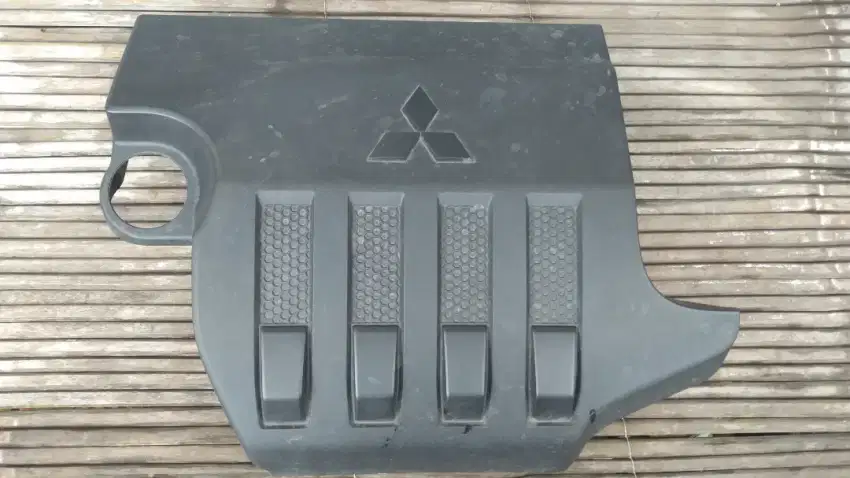 Cover Mesin Mitsubishi  Xpander