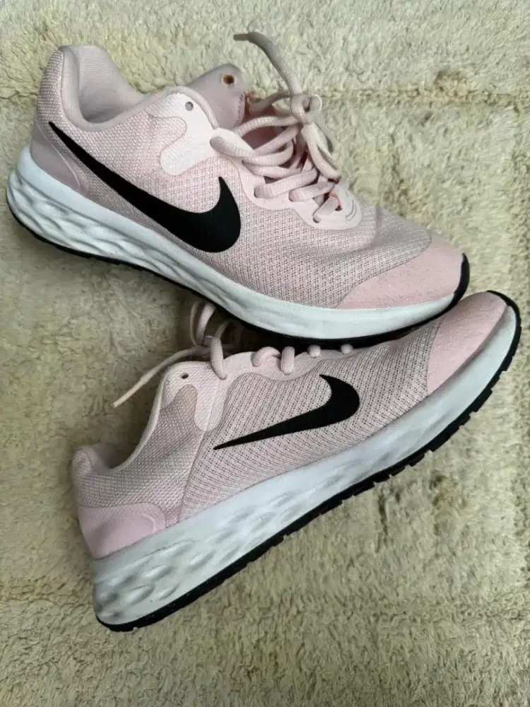 Sepatu Nike Running Cewe