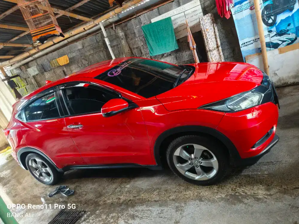 HR-V E metic tahun 2017