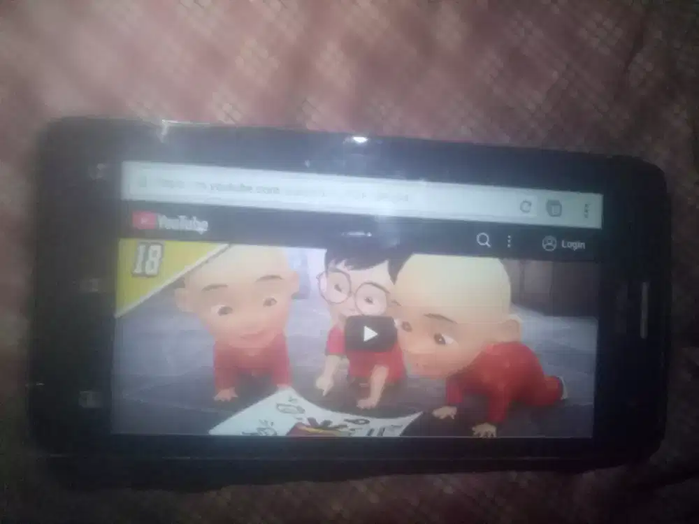 Hp asus buat yutube aja kawa