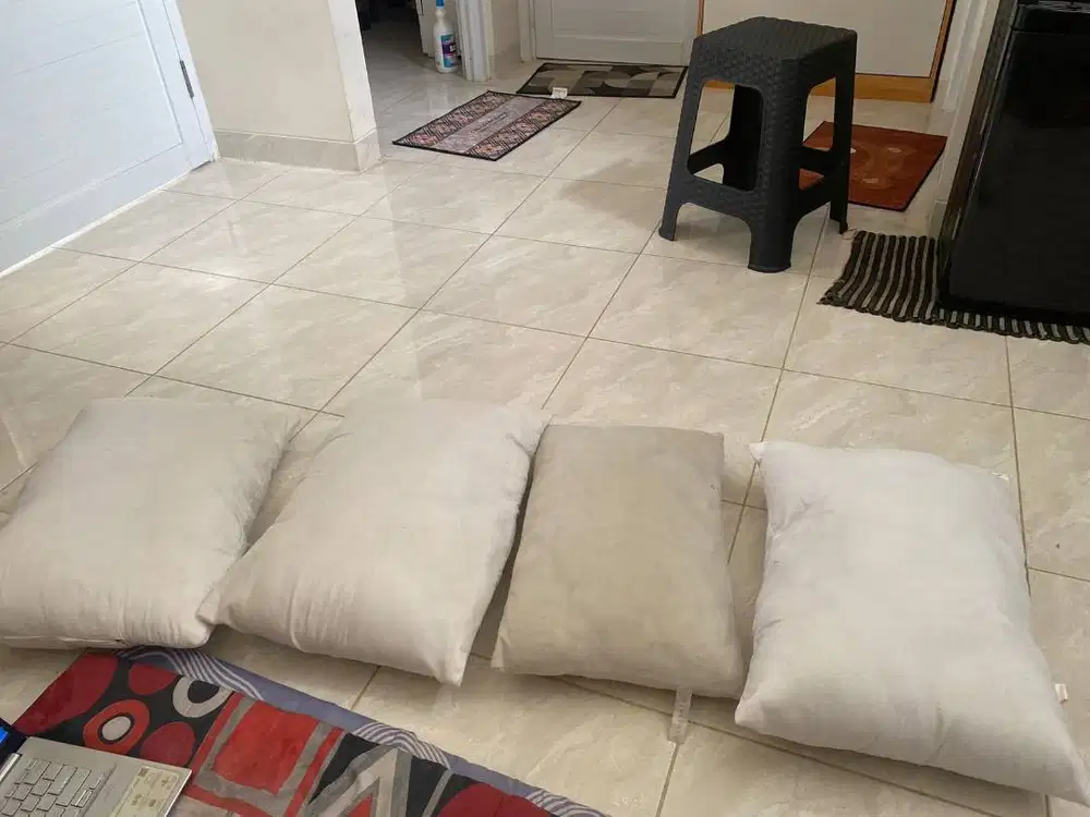 Jual Bantal Murah Rp 5.000 COD Jabodetabek