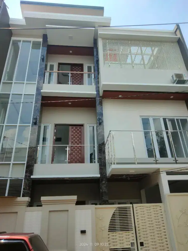 KONTRAKTOR BANGUNAN ARSITEKTUR PROFESIONAL BANDUNG