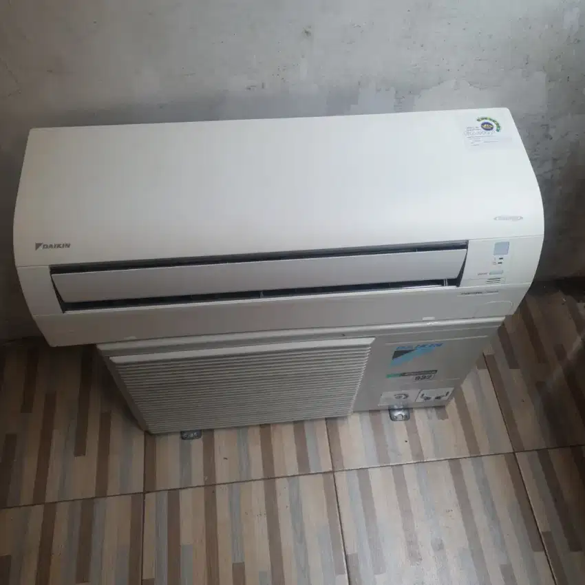Second Ac Daikin inventer 1/2pk ( mulus Dan ori)