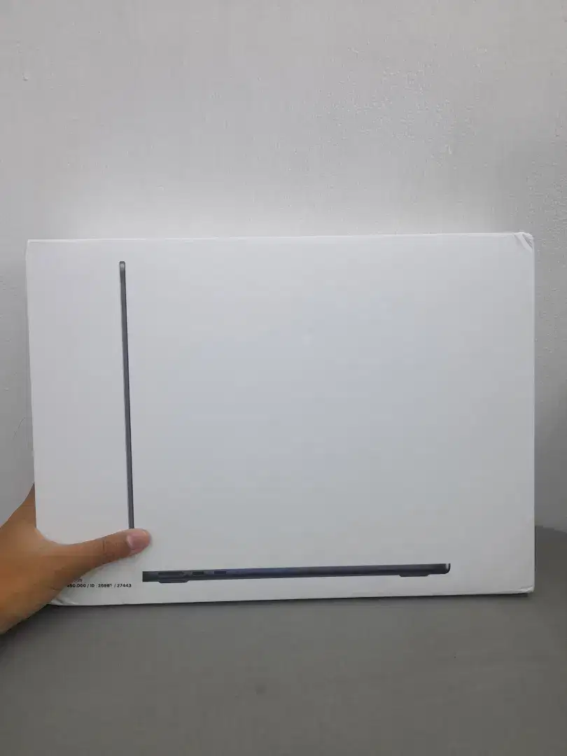 Macbook air 2022 M2 (8/256gb) NEW