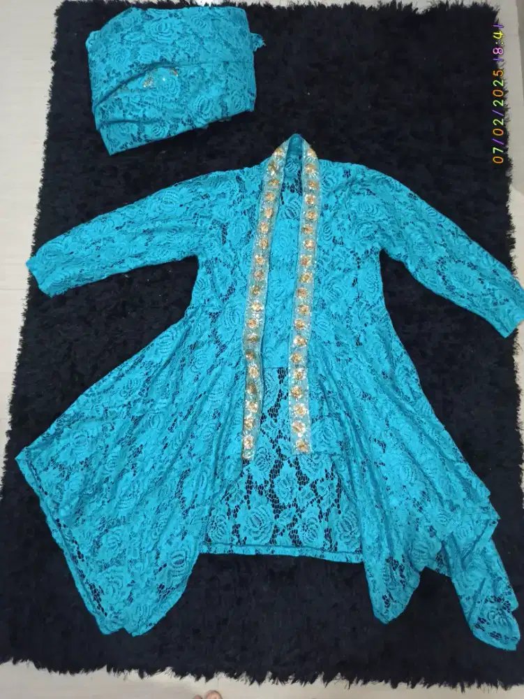 Kebaya home made (jait sendiri)