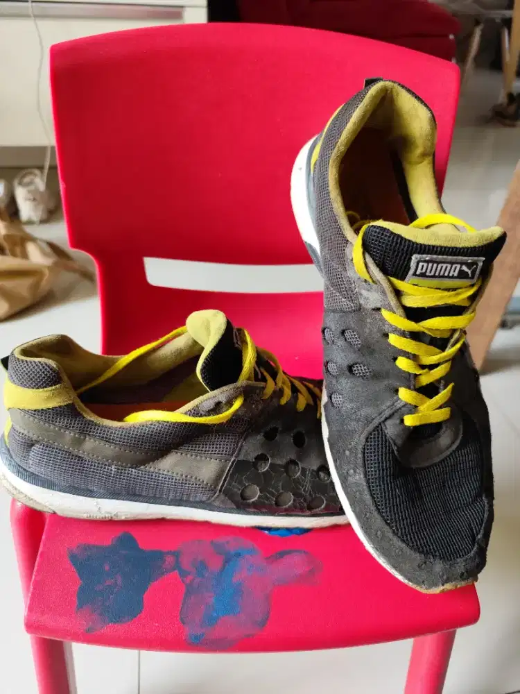 Sepatu Puma Preloved