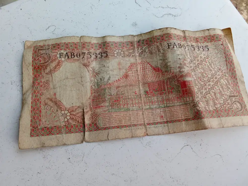Uang kertas kuno 5rupiah