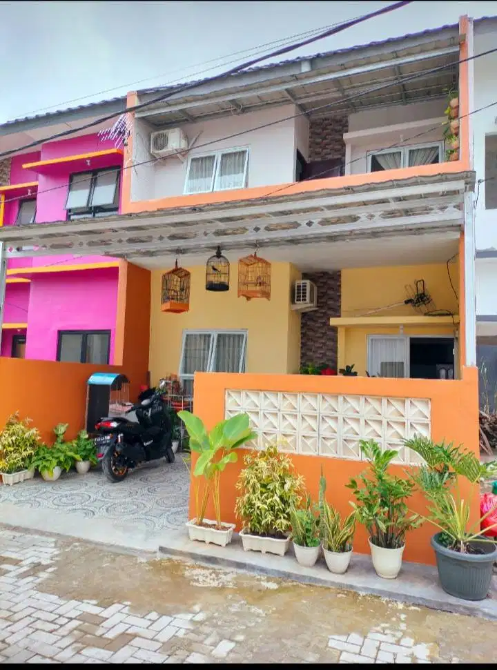 Murah Rumah 2 Lantai Dalam Perumahan Dekat Puspiptek