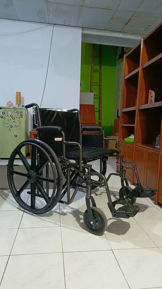 Kursi Roda K7 Yuwell Super Big 200KG