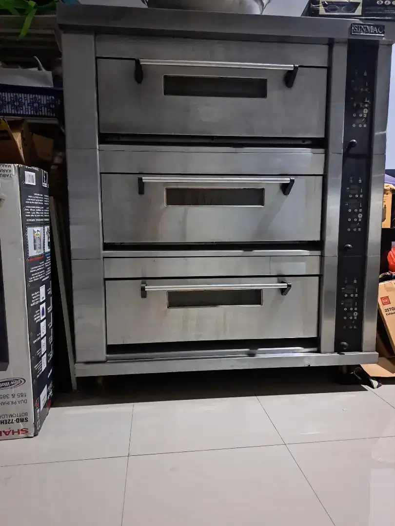 Oven Sinmag 3 deck masih spt baru (BSD)