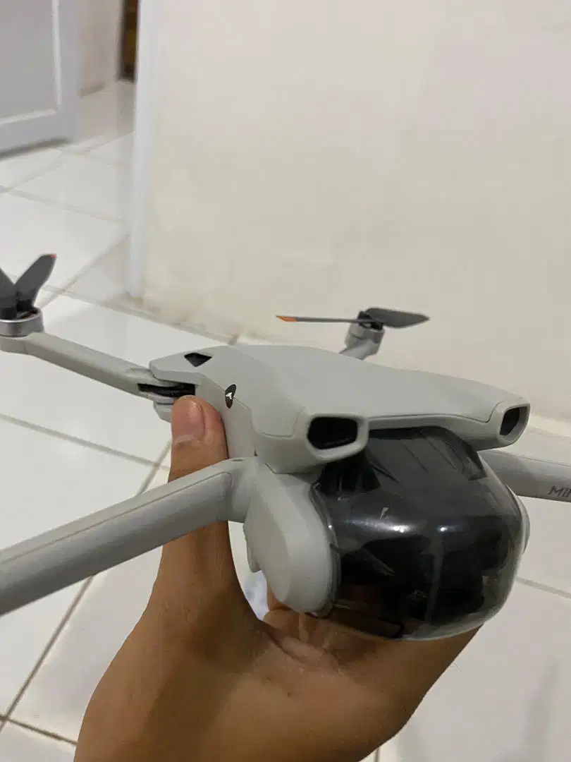 Dji mavic mini 3 like new