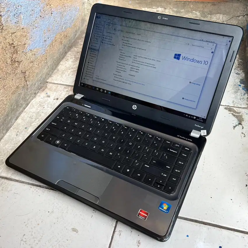 laptop Hp core i3 dual Vga intel Hd dan ATI RADEON