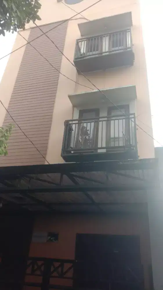 Tuakang perbaikan atap bocor dan renovasi