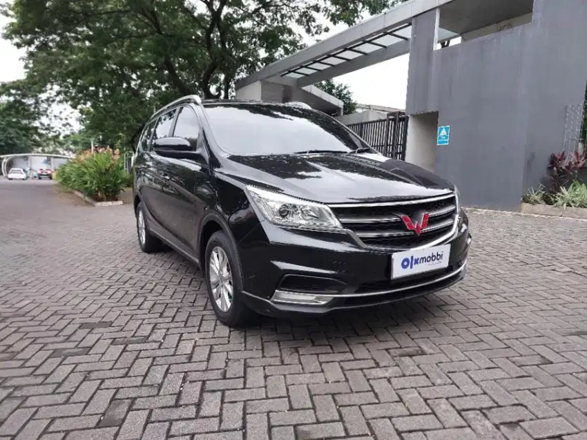 [OLX Mobbi] Wuling Cortez Putih 1.8 C Bensin-AT 2018 ERK