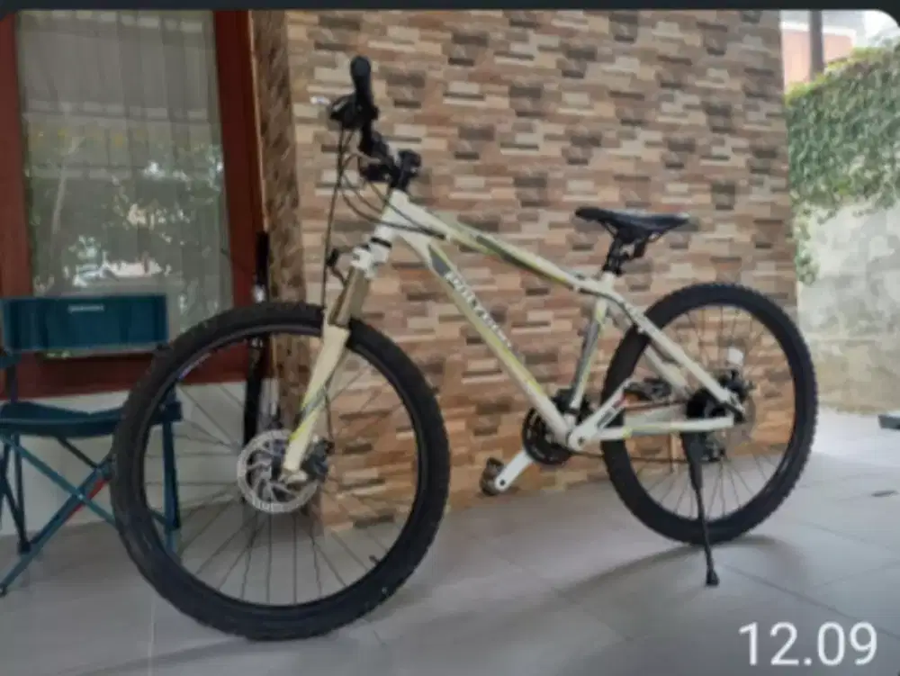 Sepeda Premier seris Speed 24