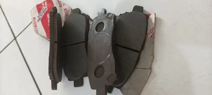 Kampas rem/ brakepad ori Daihatsu Xenia
