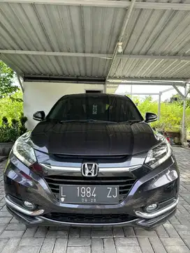 HRV prestige 1.8 2015 purplish low KM