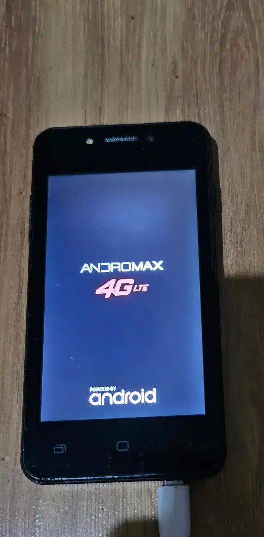 Haier Andromax 4 G handphone