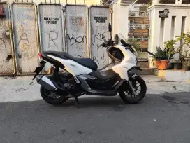Honda adv 160 CBS 2022 B dki km low iatimewa