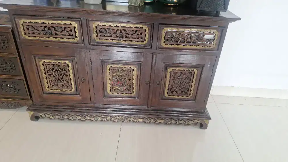 Rak tv kayu jati antik