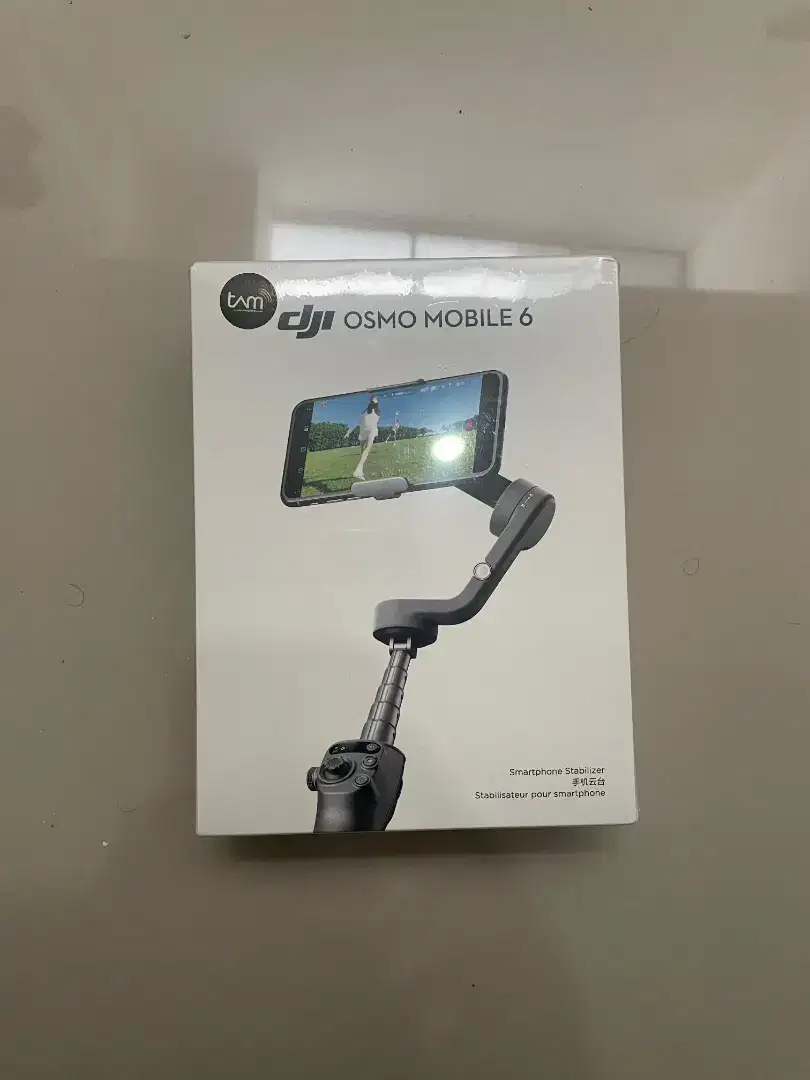 Dijual Stabilizer DJI Osmo Mobile 6 masih baru BNIB