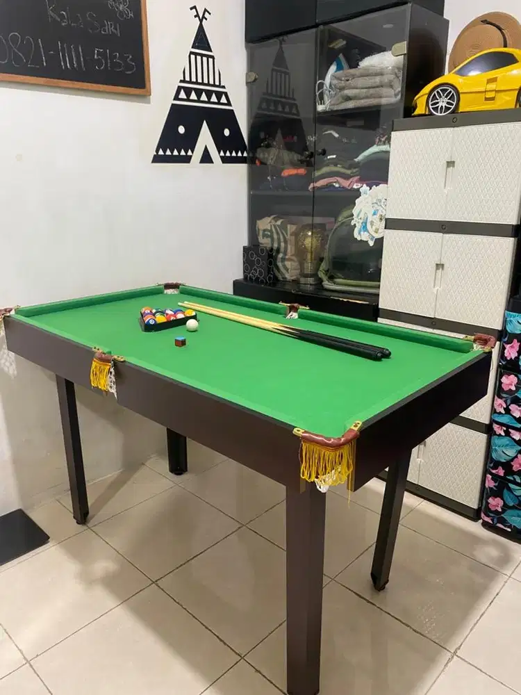 Meja billiard like new