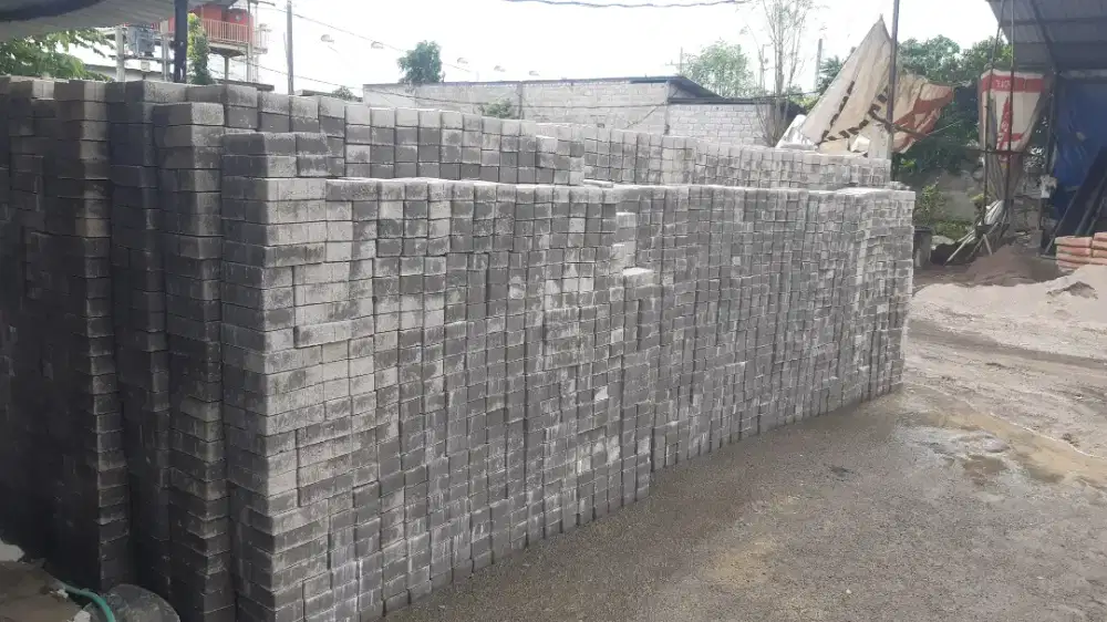 PUSAT PAVING BLOCK JATIM & JASA PASANG BERGARANSI