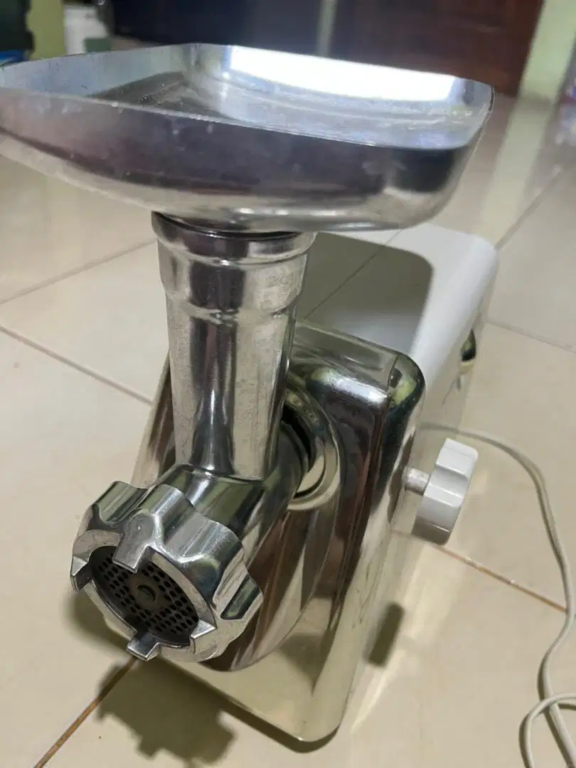 Mesin Giling Penggiling Daging Meat Grinder WILLMAN MG301