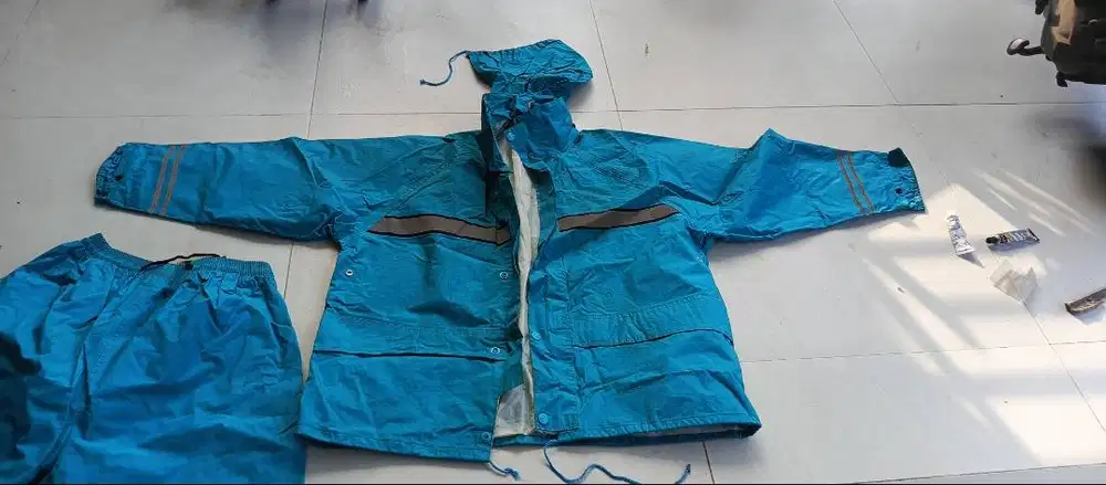 Dijual Jas Hujan Merek Asrio Ukuran M