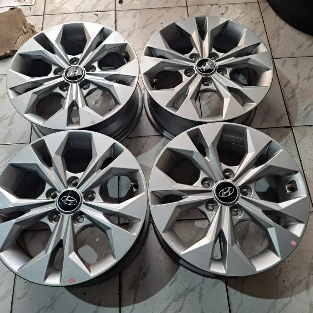 Stargazer velg mobil hyundai stargazer original