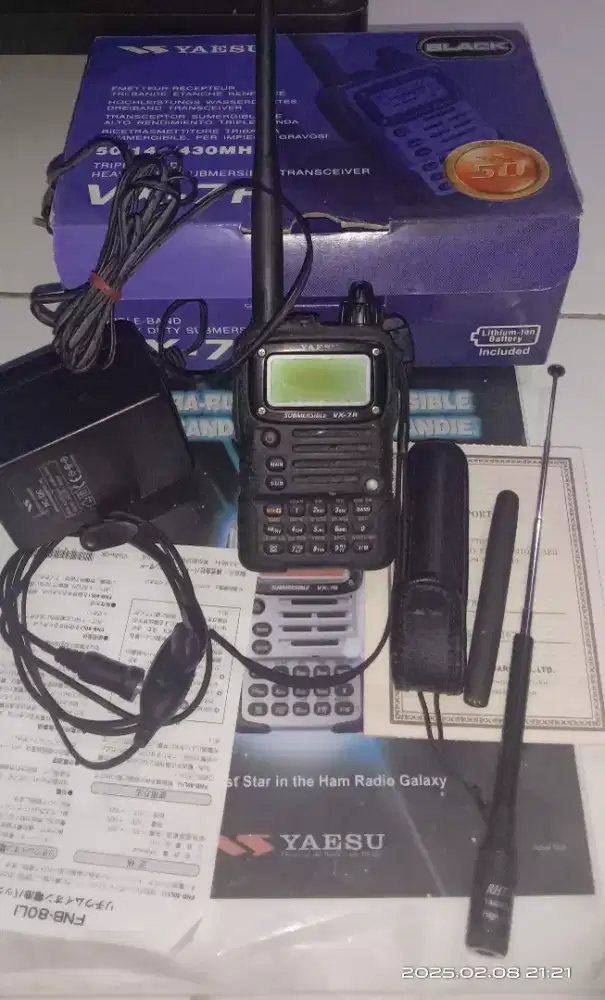 HT Yaesu VX-7R Black