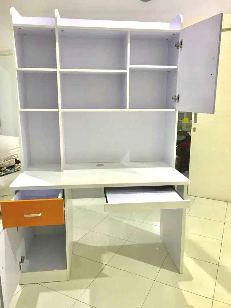 Meja Belajar Informa