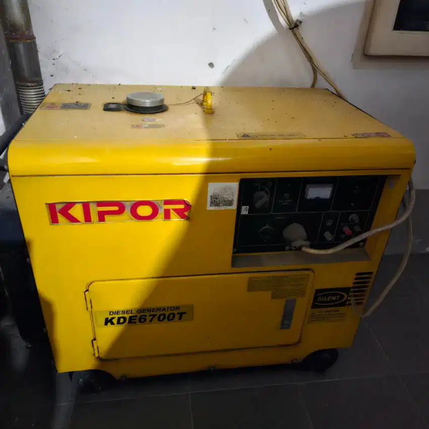 Genset bekas KIPOR KDE 6700T