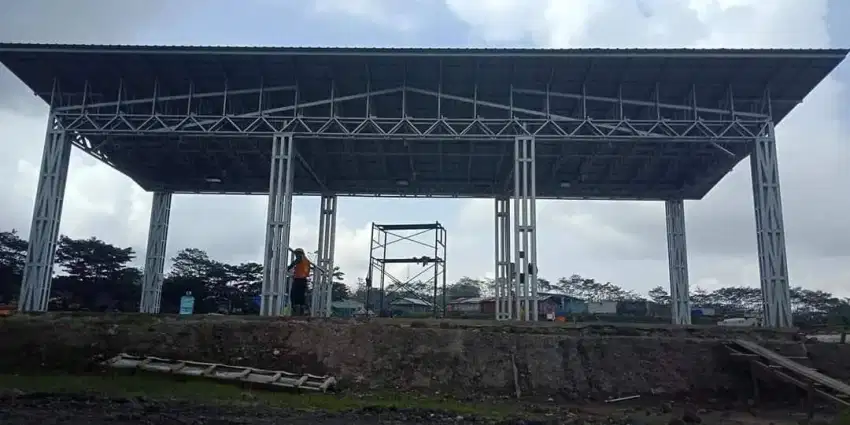Aplikator baja ringan  dan plafon