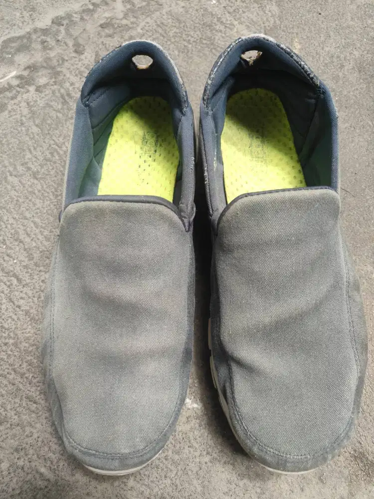 Sepatu Skechers sz 44