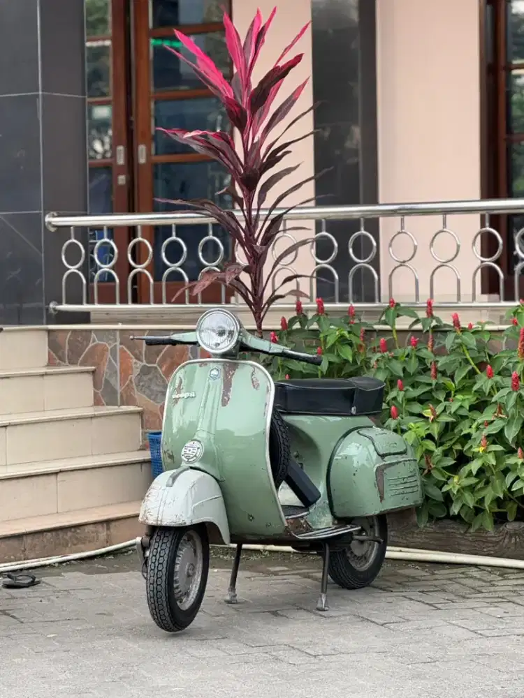 Piaggio vespa sprint bagol 1975 original