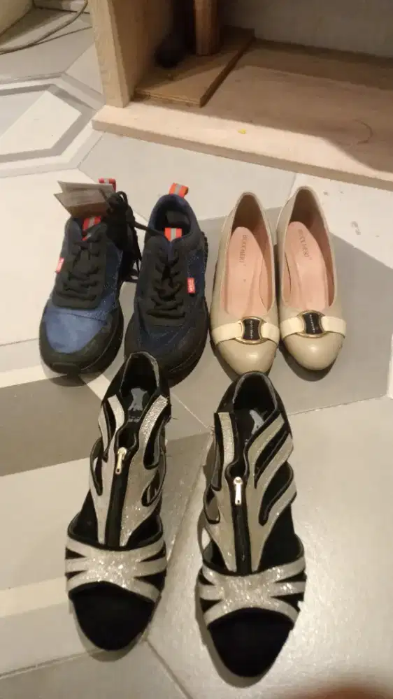 jual cepat sepatu ambil 3 150