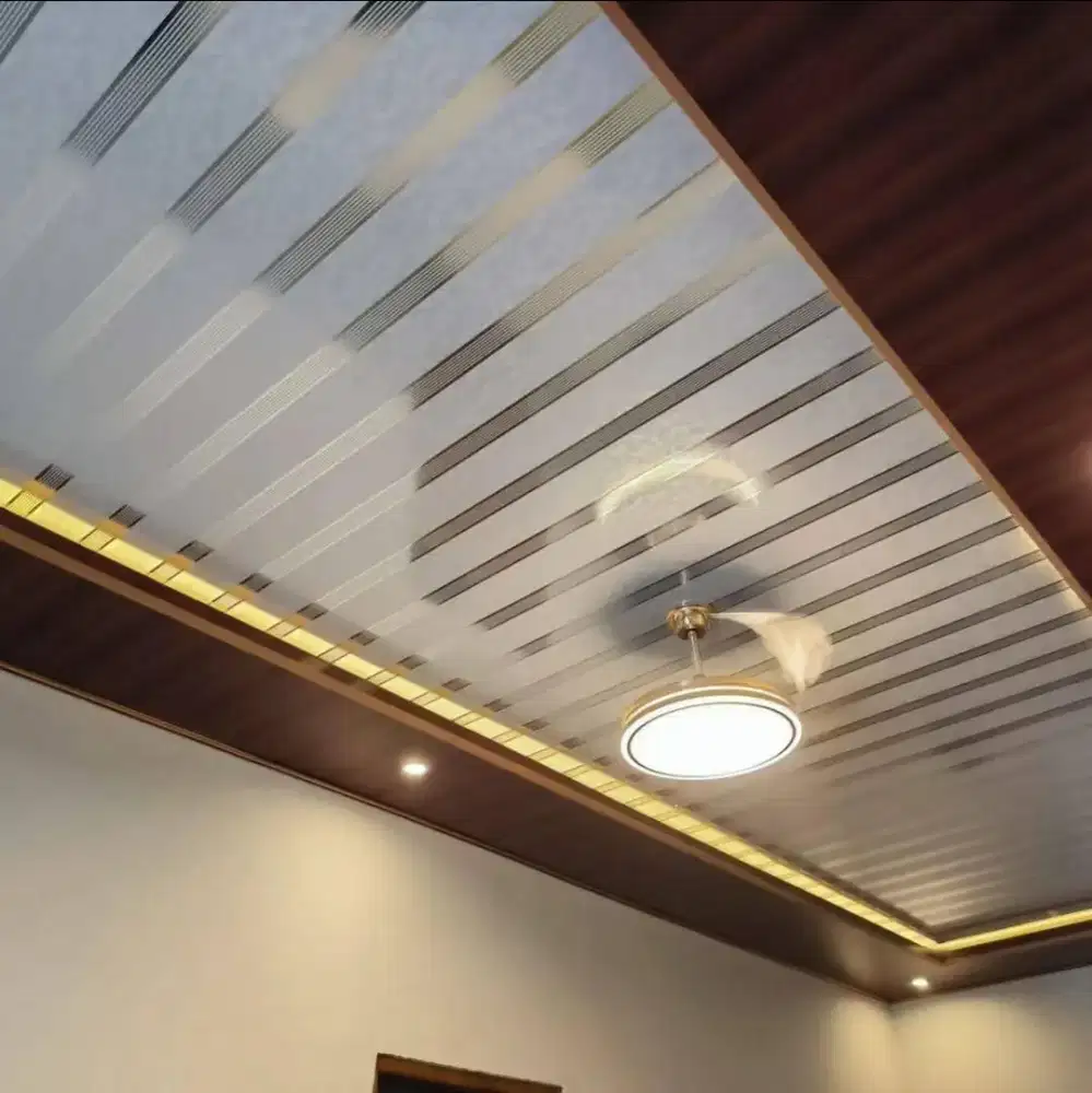 Distributor plafon pvc