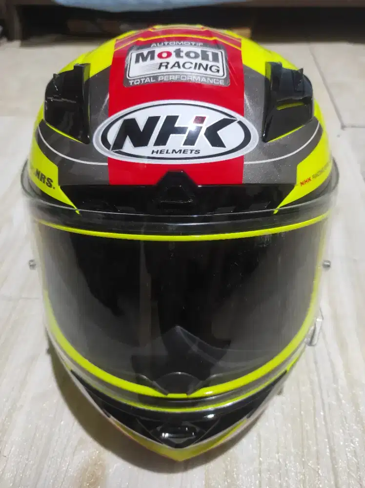 Helm full face NHK