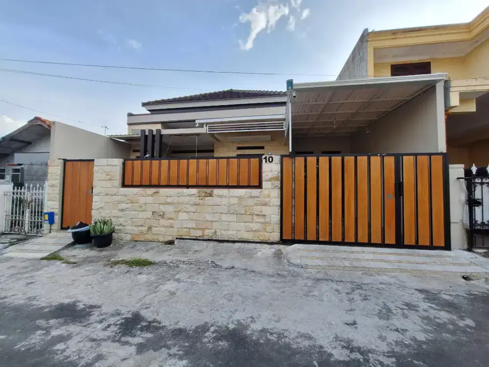 Rumah Bagus Minimalis Area Perumahan Candi Mendut Dkt Brawijaya Suhat