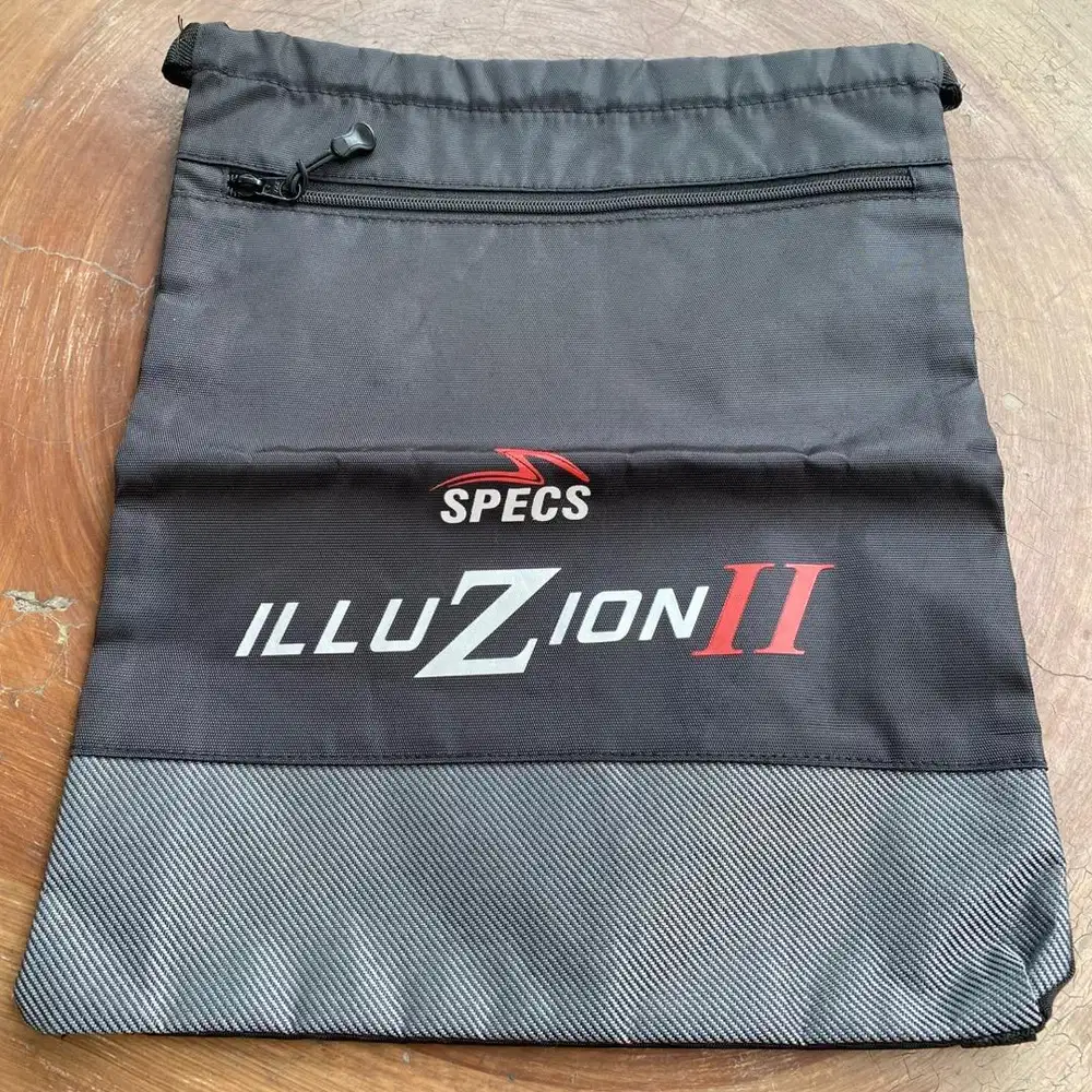 Tas Sepatu Specs
