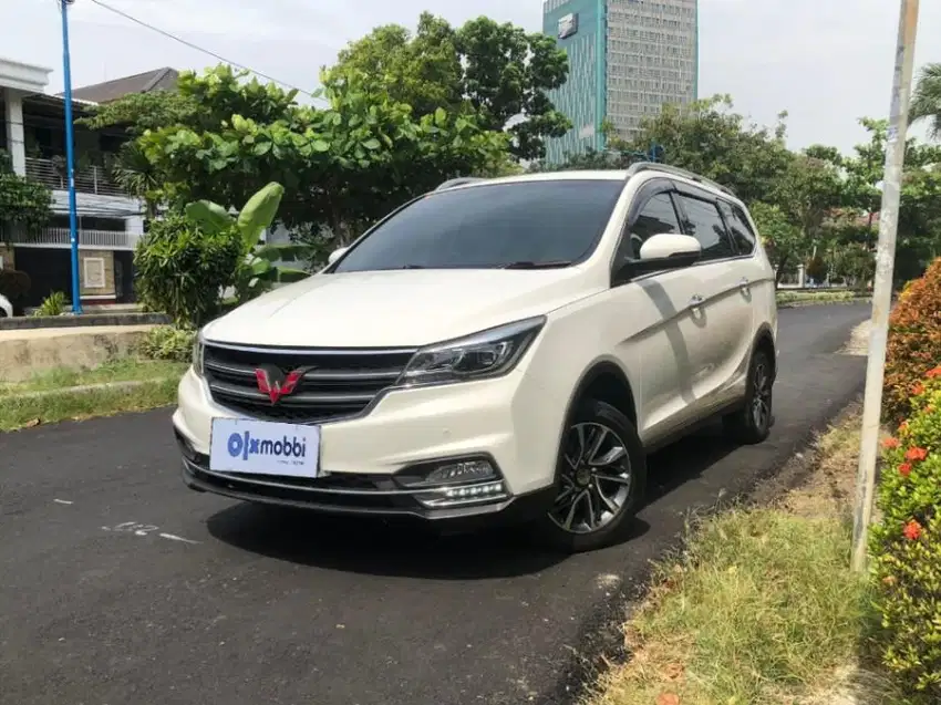 Pajak Hidup TDP 7,JT Wuling Cortez 1.8 L Lux AMT Bensin-AT Putih 2018