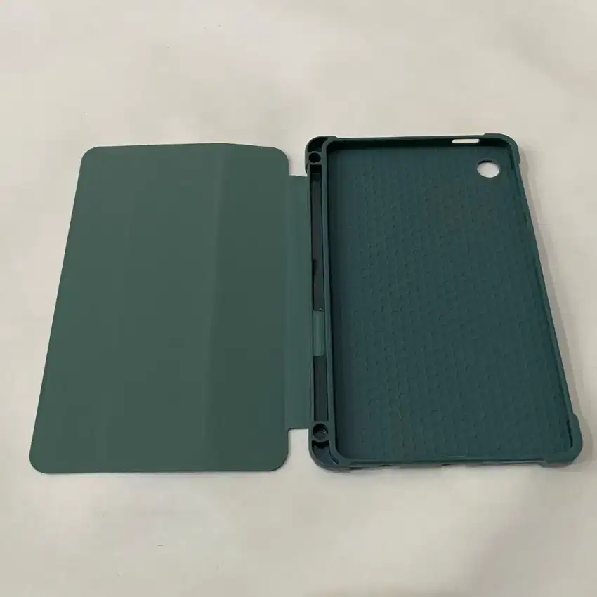 Flipcover Tablet Samsung Galaxy Tab A9 Softcase