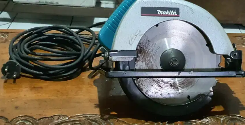 Mesin circle saw makita 5800 NB