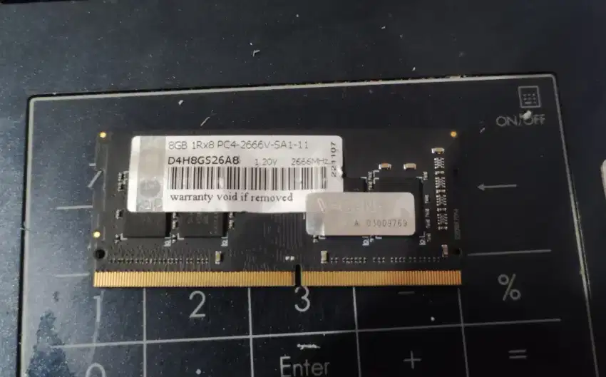 Ram 8gb ddr 4 vgen like  new , 2666