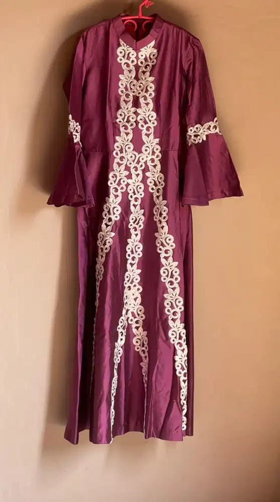 PRELOVED BUSANA MUSLIM