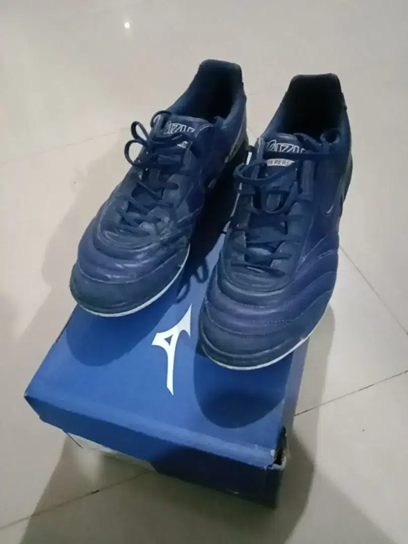 Sepatu Futsal Morelia Sala Classic In